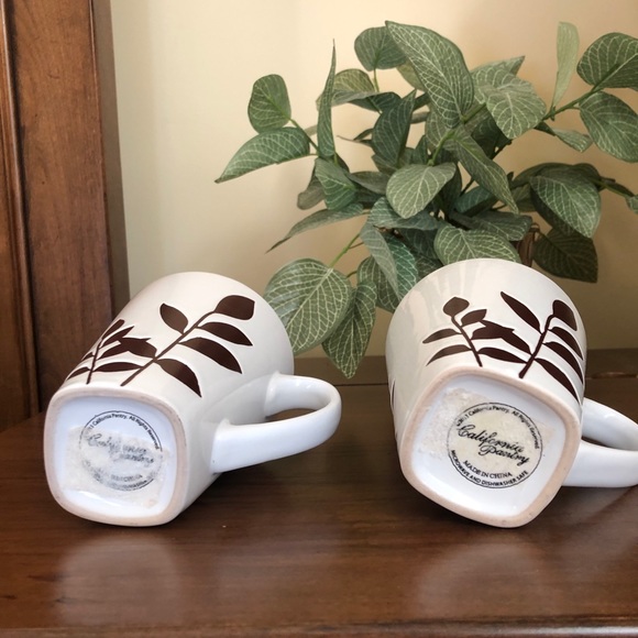 - Anthropologie 2 pc mug set - white with brown leaves - Picture 5 of 9